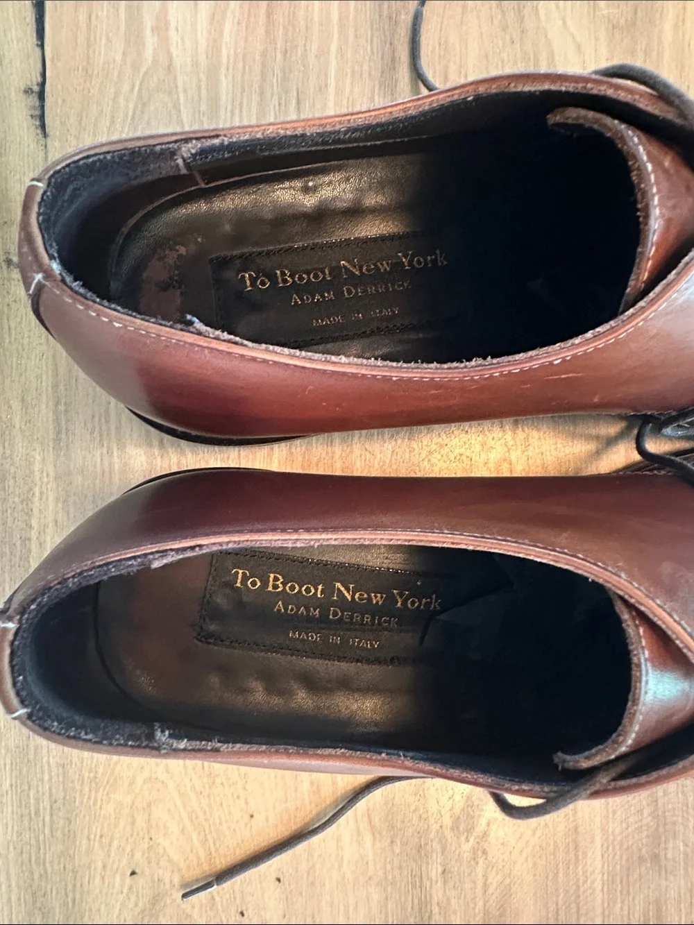 To Boot Men's Berry Tan Leather Dress Shoe
